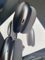 Apple AirPods Max