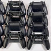 Redeem 12x Microsoft Xbox Wireless Controllers for Xbox One/Series X/S/PC - FOR PARTS