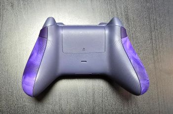 Xbox Series S X Stellar Shift Special Edition pultelis