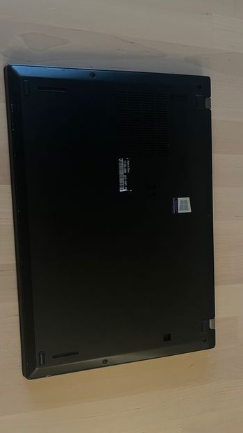 Buy Lenovo x390 intel i7-8665U Intel HD Graphics 620 / 32 GB RAM / 500 GB SSD Storage