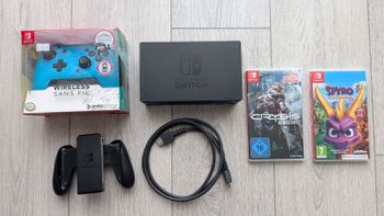Nintendo Switch Lite, Animal Crossing Edition, 40GB + 16 žaidimų