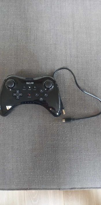 Wii U Pro Controller 