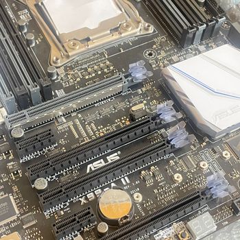 Asus X99-A II Intel X99 ATX DDR4 LGA2011 v3 4 x PCI-E x16 Slots Motherboard
