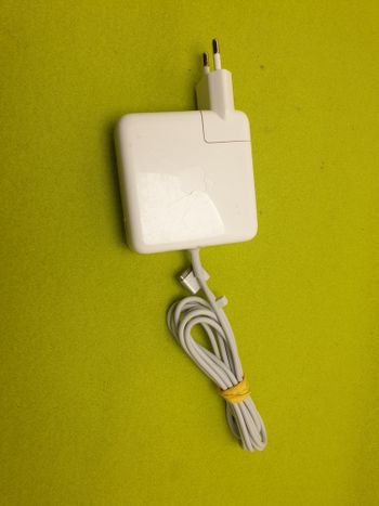 MacBook Pro A1502 (2014 m.) 