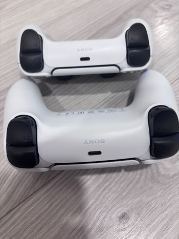 Buy 2 vnt. Ps5 baltos spalvos pulteliai