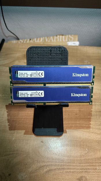 Kingston HyperX 4 GB (2 x 2 GB) DDR3-1333 Blue / Silver PC RAM