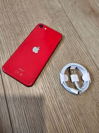 Apple iPhone SE 64GB Red (2020)