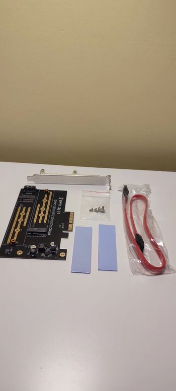 PCIe x1 adapterio plokštė su 2x M.2 SSD jungtimis