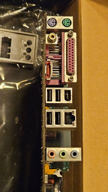 Asus P5L 1934, E4500, 2gb ram