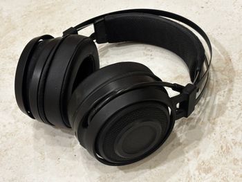 Get Razer Nari Essential Wireless Gaming Headphones Ausinės