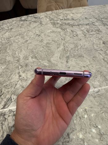 Samsung Galaxy S20 FE 128GB Cloud Red for sale