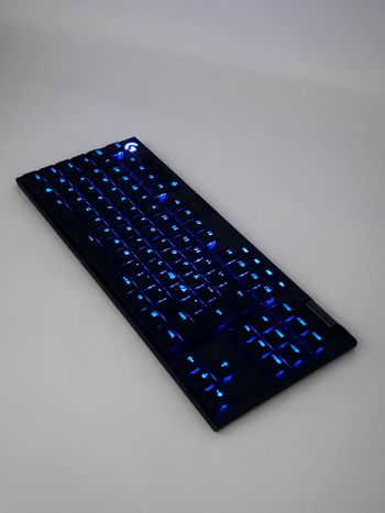Logitech G915 TKL Lightspeed Wireless (Tactile) Mechaninė Klaviatūra