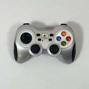 Logitech G F710 Wireless Gamepad - Console Style - Silver
