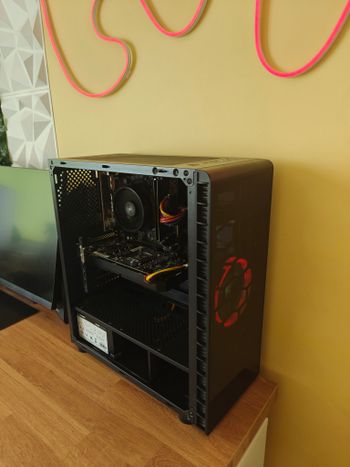 ŽAIDIMŲ KOMPIUTERIS RYZEN 5 & GTX 1060 6GB