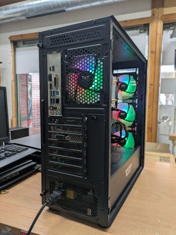 i7-6700/32GB/512+500/GTX 1060 6GB
