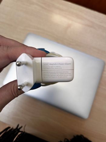 Apple MacBook Air 13 (2014) 13,3-inch (1440 x 900) / Intel HD Graphics 5000 1536MB/8GB 1600MHz DDR3/1,4 GHz Dual-Core Intel Core i5