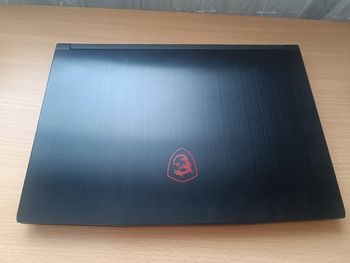 MSI Thin GF63 12VE, i5-12450H, NVIDIA GeForce RTX 4050, 144Hz.