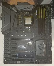 Intel Core i7-8700K + MSI Z370 Gaming M5 + Cooler Master Hyper 212 LED Turbo