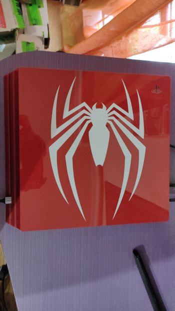 PlayStation 4 Pro, Red, 1TB