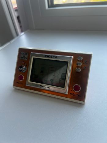 NINTENDO GAME & WATCH ORIGINAL "TROPICAL FISH" 1985