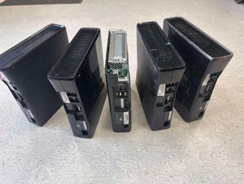 Xbox 360 S Slim 6vnt konsolės su defektais