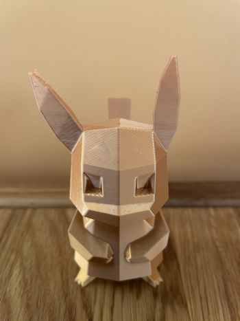 Low poly Pikachu figūrėlė (3d atspausdinta)