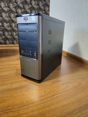 I3-2100 3.1 GHz, Gtx 550 Ti 1 GB, 8gb RAM