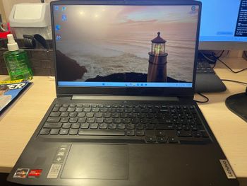 Lenovo Ideapad Gaming 3 15 AMD Ryzen 5 4600H AMD GeForce GTX 1650 GDDR6 / 8GB DDR4 / 512GB NVME / 45 Wh / 802.11 ac / Onyx black