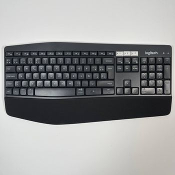 Buy Logitech MK850 Performance Wireless Keyboard and Mouse Combo 2.4 GHz Unifying