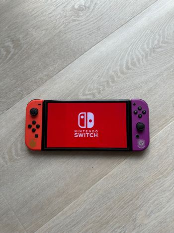 Nintendo Switch OLED Pokemon Scarlet & Violet Edition