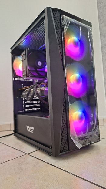 gaming pc (r5 5600/16gb ram/rx 6700xt/1tb ssd)