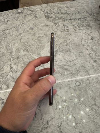 Apple iPhone XS Max 64GB Gold