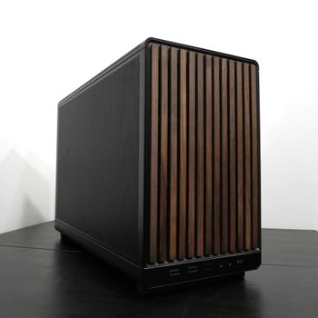 Ryzen 7 7800X3D B850M WIFI 32GB DDR5 2TB NVMe SSD RTX 5070 12GB