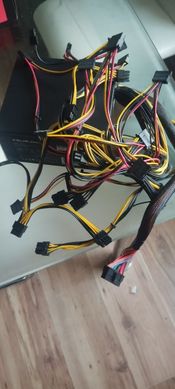QOLTEC MONOLIT 1600W PLUS 80 GOLD