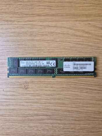 hynix 32 gb ddr4‑2400 ecc registered rdimm cl17 server ram hma84gr7mfr4n‑uh