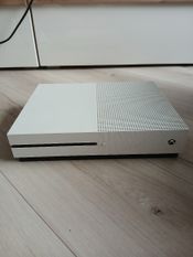 Xbox one s 1T +kinect kamera ir žaidimas for sale