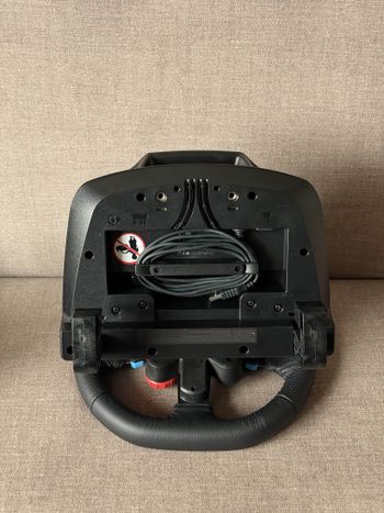 Redeem Logitech G29 vairas su pedalais