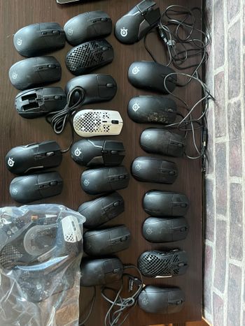 Steelseries Peles ( su defektais)