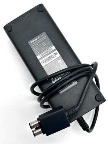 Xbox 360 S Slim 250GB Žaidimų Konsolės Juodas Rinkinys