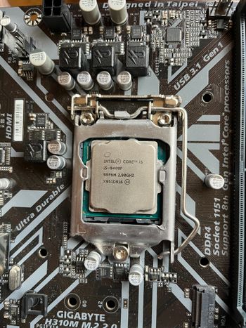 Intel Core i5-9400F 2.9-4.1 GHz LGA1151 6-Core OEM/Tray CPU
