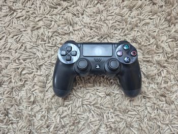 Playstation 4 pultelis 