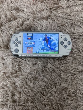 PSP 2000, Silver, 16GB for sale