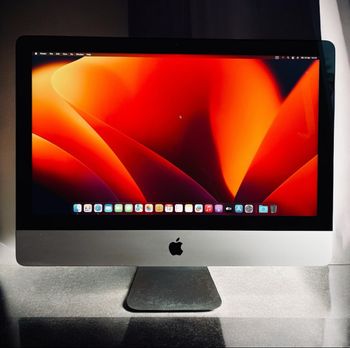 Apple iMac (21.5-inch, 2017)