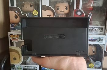 Redeem Nintendo Switch V1, 32GB, Neon Red & Blue