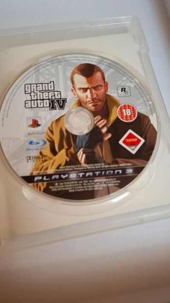 Get Grand Theft Auto IV PlayStation 3