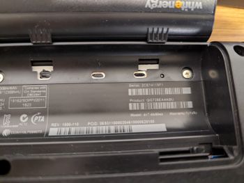 HP DV9 / 17" / i7 / Radeon / 256GB SSD / 700GB HDD