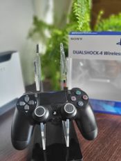Playstation 4 pultelis
