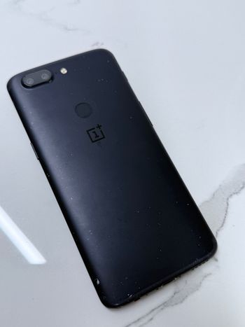 Buy OnePlus 5T 128GB Midnight Black