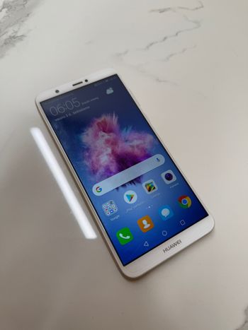 Huawei P smart 32GB Gold