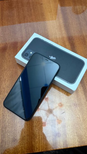 Apple iPhone 11 64GB Black